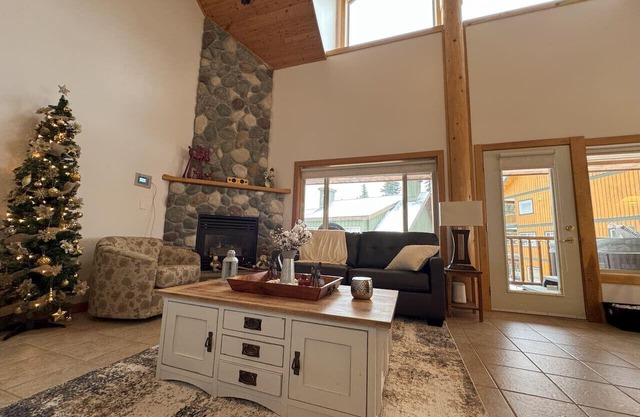 Apex Mountain ~ Ubuntu at Apex