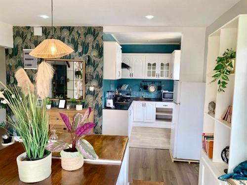 appart meublé santa barbara bonamoussadi le standing accessible