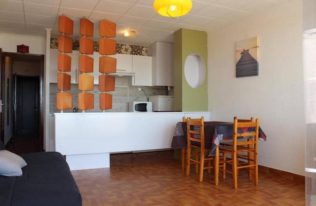 Appartement 2 pièces PORT LA NOUVELLE PN210-036