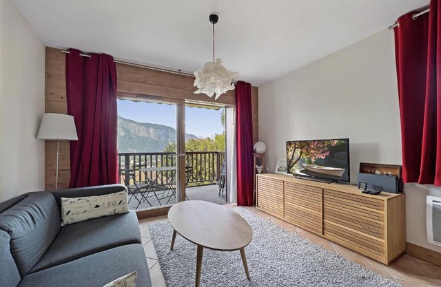 Appartement 6 Pers Télécabine Carroz (ADE05)