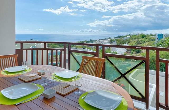 Appartement EMERAUDE vue sur la mer à Saint-Paul pour 4 personnes