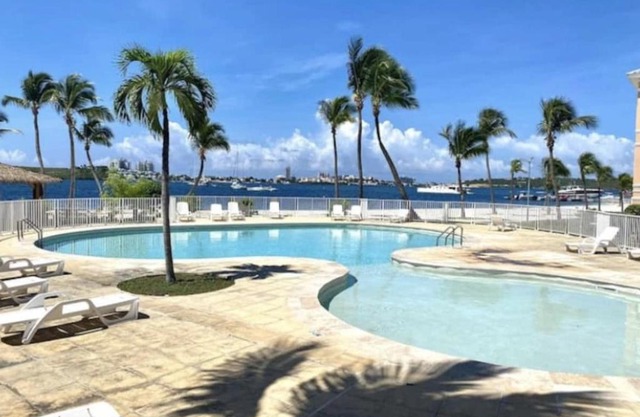 Appartement spacieux au village du flamboyant