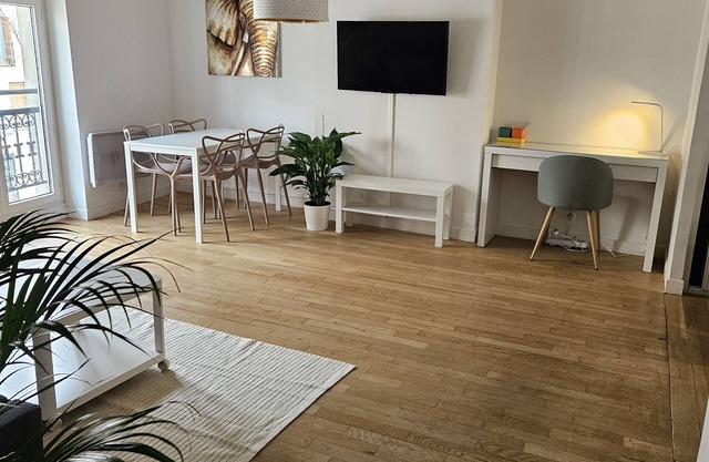 Appartement T2-rer B - Paris en 10min