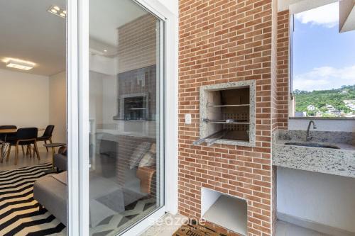 Apt Close to Beach & Floripa Shopping [EAZ305]