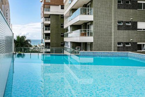 Apt Moderno com varanda a 150m do mar ABC0202
