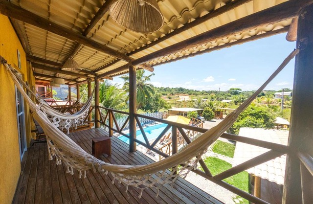 Apto com lazer em rancho na Praia de Imbassaí - BA