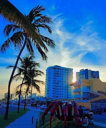 Apto na Praia de Atalaia a 100 metros da Passarela do Caranguejo