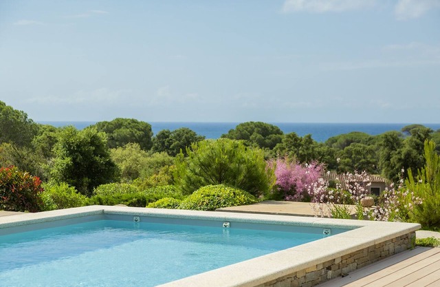 Architect-designed house on Palombaggia beach, sea view and Sardinia