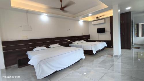 Aroma Serviced Villa 203