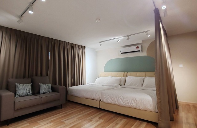 Arte Cheras by SMOVF BNB