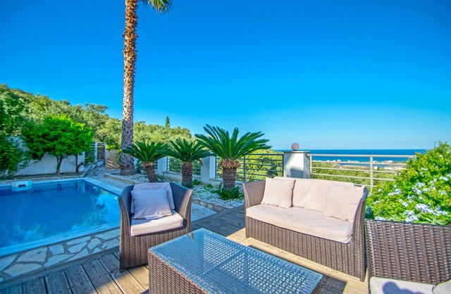 Artemis Oasis Villa