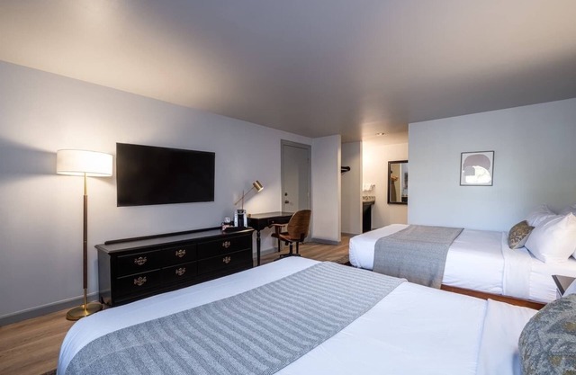 At Riverhouse you will find a home away from home!