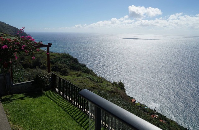 Atlantis Country House