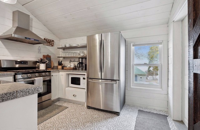 Attractive Downtown Waconia Lakeview Home