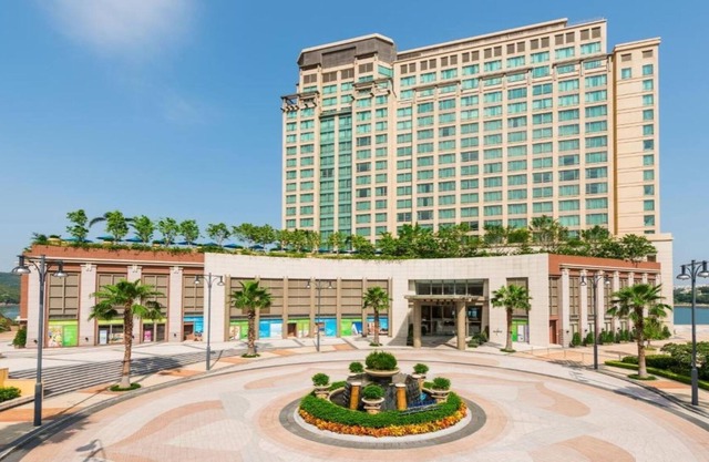 Auberge Discovery Bay Hong Kong
