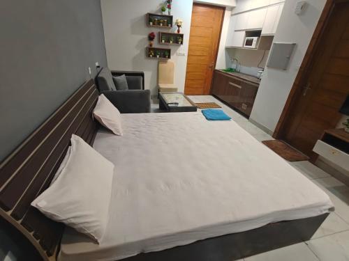 Avantika studio apartment