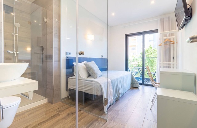 Avenue 41 Guest House