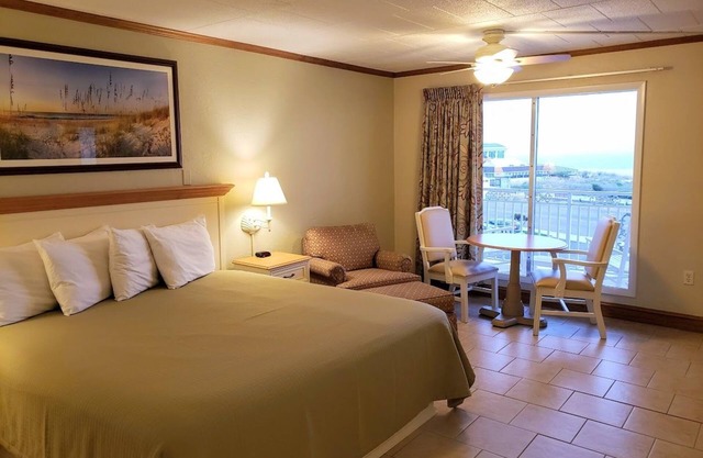 Avondale by the Sea Motel