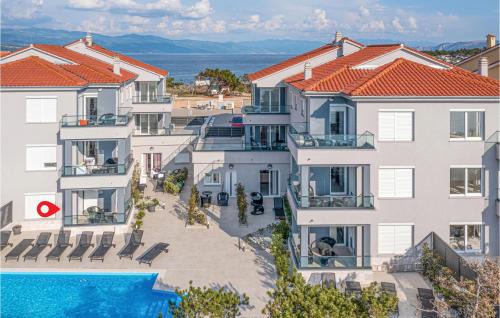 Awesome Apartment In Silo With Wifi