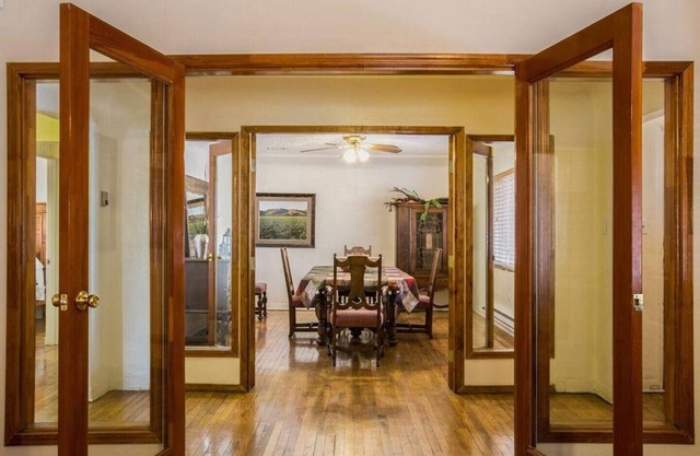 Awesome home, close to freeway, cheap deals!