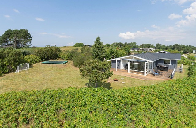 Awesome home in Millinge with WiFi