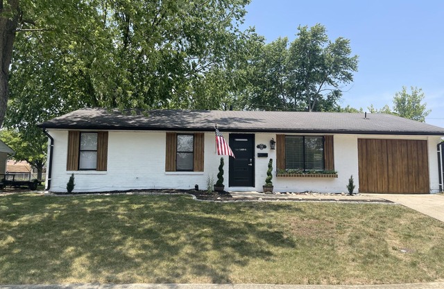 Awesome Pool Home in Huber Heights!