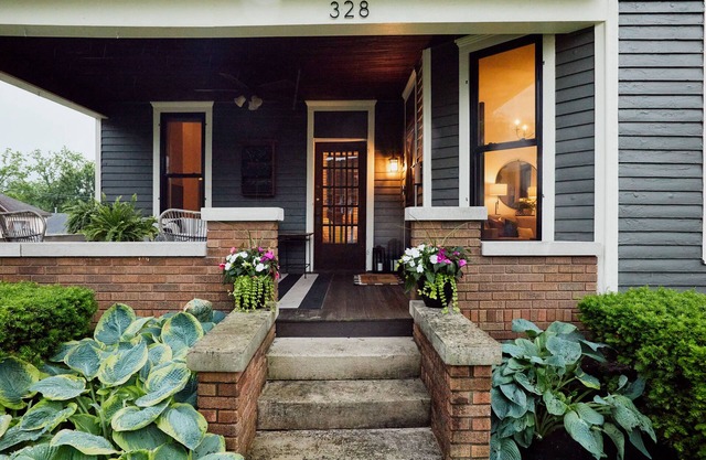 B-Town Bungalow ✅ Perfect for IU Parents ✅ Best Location