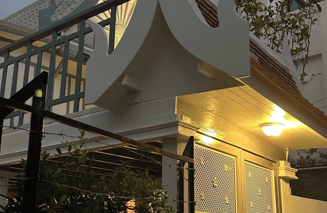 Baan Debtida
