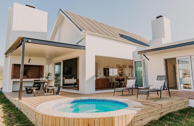 Back 9 Guest House