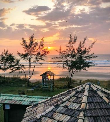 Bangalô de frente pro mar
