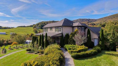Banner Elk Winery Villa