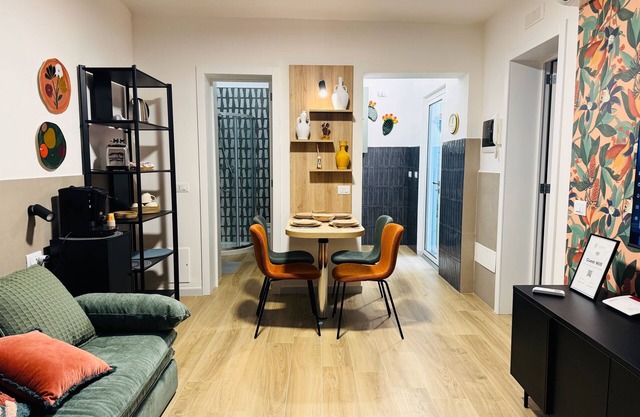 Bari Central Station-Vimini Like a Local