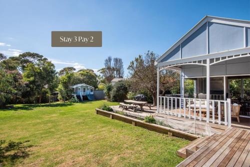 Barker Cottage with Spa in Flinders