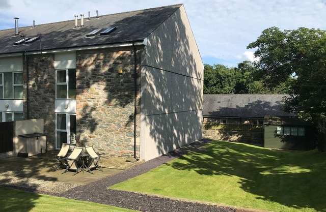 Barn End, 9 Stad Clynnog