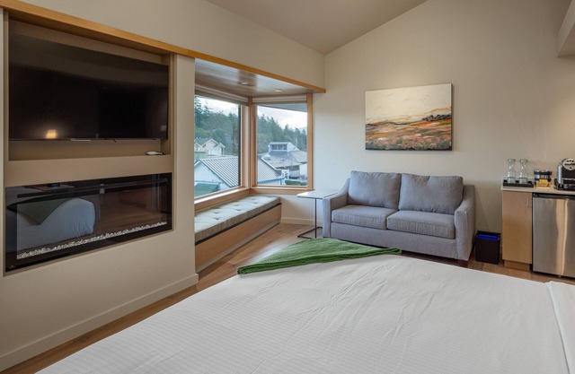 Barnes - Relaxing Window Seat for Morning Coffee