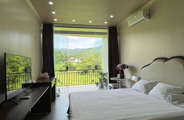 Bavi Hill Villa