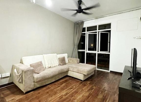 Bayu Emas Ferringhi Homestay