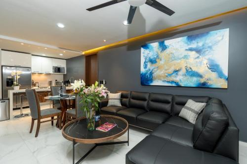 Beach Access, 4 Beds, 2 Bedroom, 2 Bath, Quadrant 4107