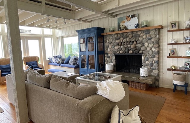 Beach Front Maple Beach Home