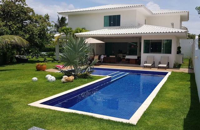 Beach house in Guarajuba luxury condominium