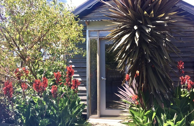 Beachbreaks Studio Marion Bay.