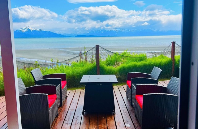 Beachfront Condo with Private Hot Tub