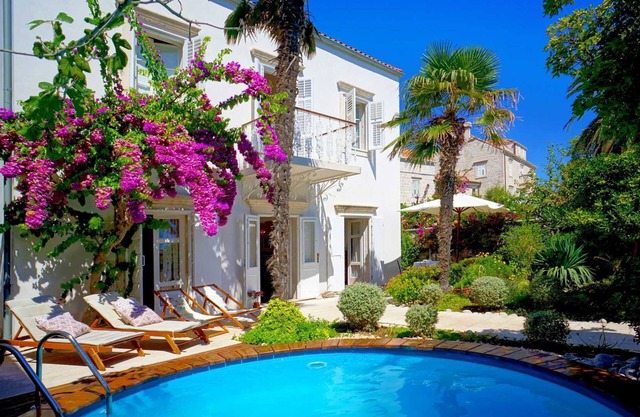 Beachfront Villa Domestic with Pool