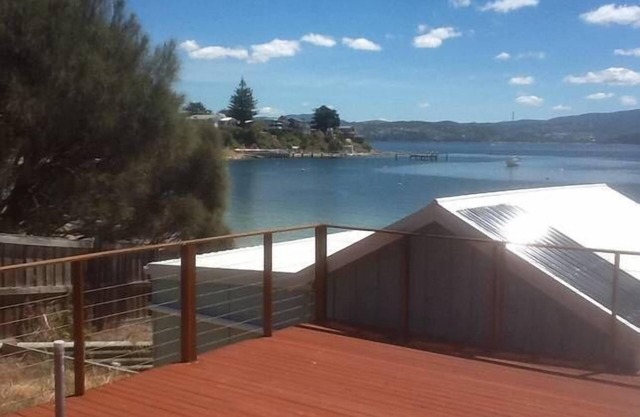 Beachside Cottage in great location, only 30min from CBD