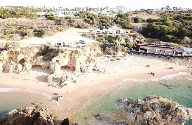 Beautiful 2 bed S. Raf ground floor apt A/C sea views beach 250m