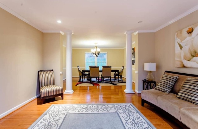 Beautiful 4-Bedroom Home with Loft