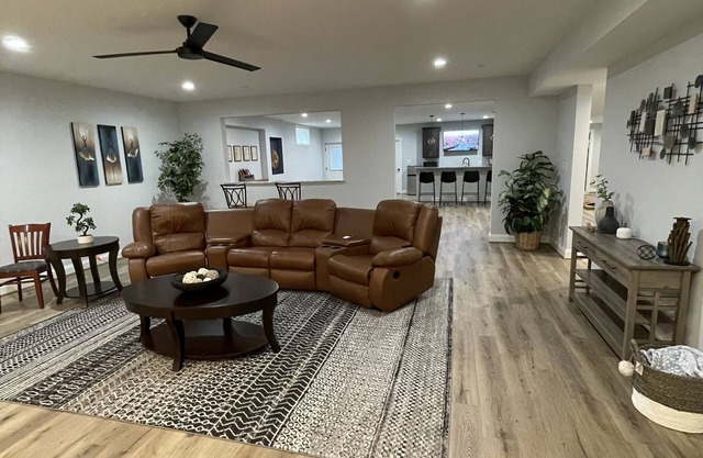 Beautiful Annapolis 3 Bedroom Basement Apartment, Super Clean, Super Spacious !