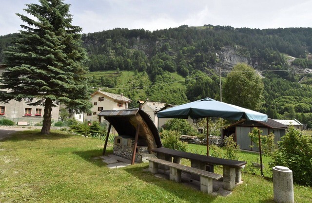 Beautiful apartment for 5 guests with WIFI, TV, terrace and pets allowed