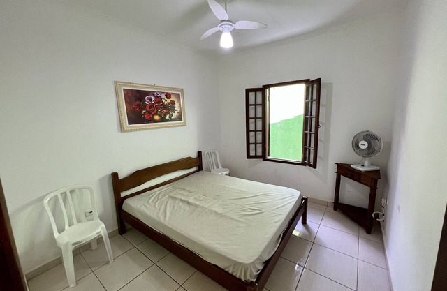 Beautiful beach house, 03 bedrooms, living room, kitchen, barbecue, garage, Wi-Fi.