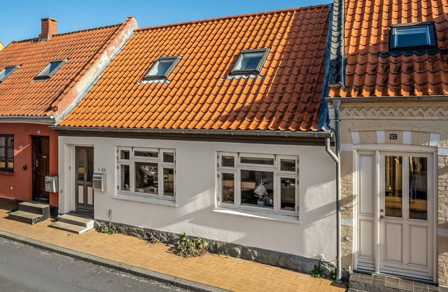 Beautiful home in Assens with WiFi